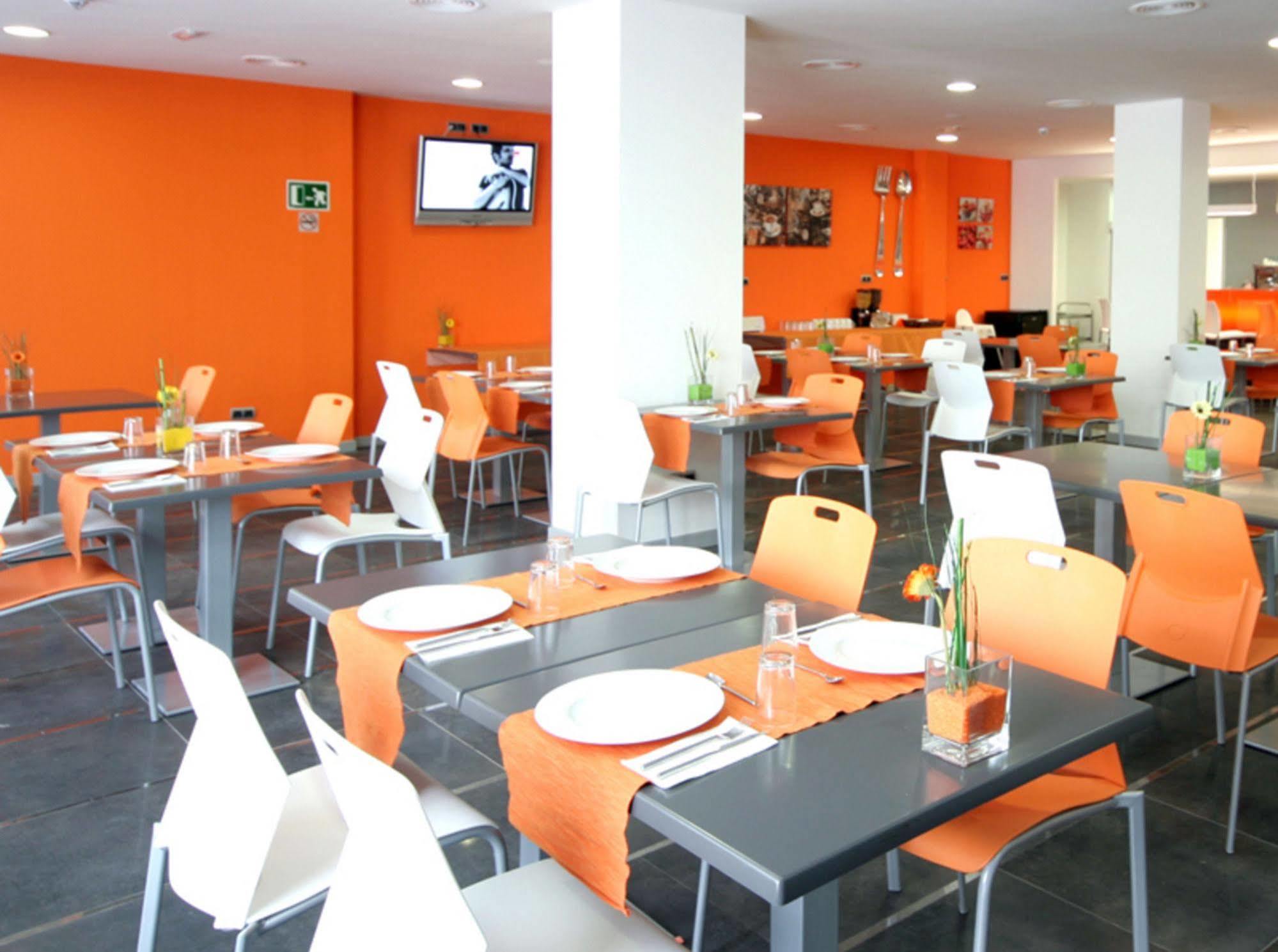 Barcelona Hotel Rubi