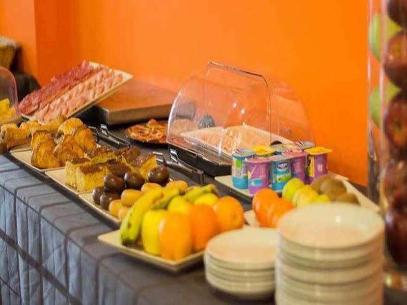Barcelona Hotel 3*