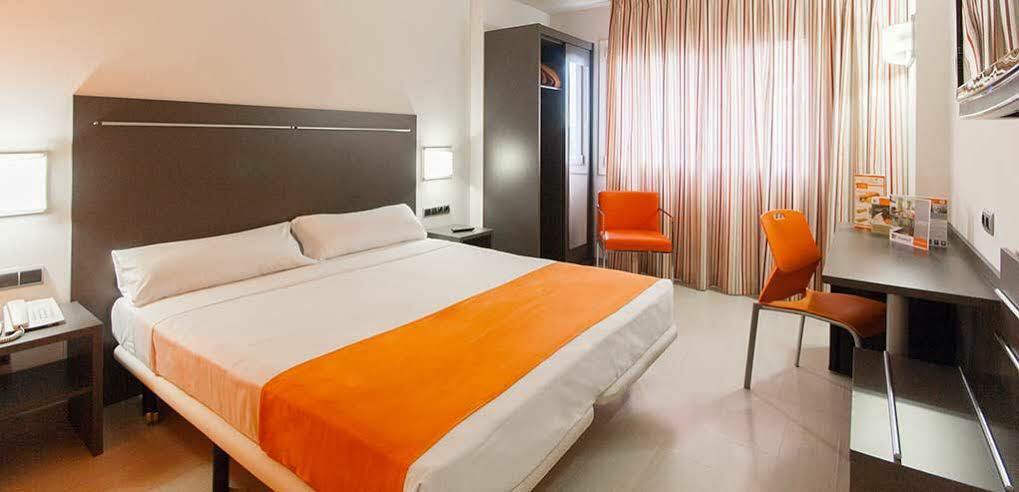 Barcelona Hotel Rubi